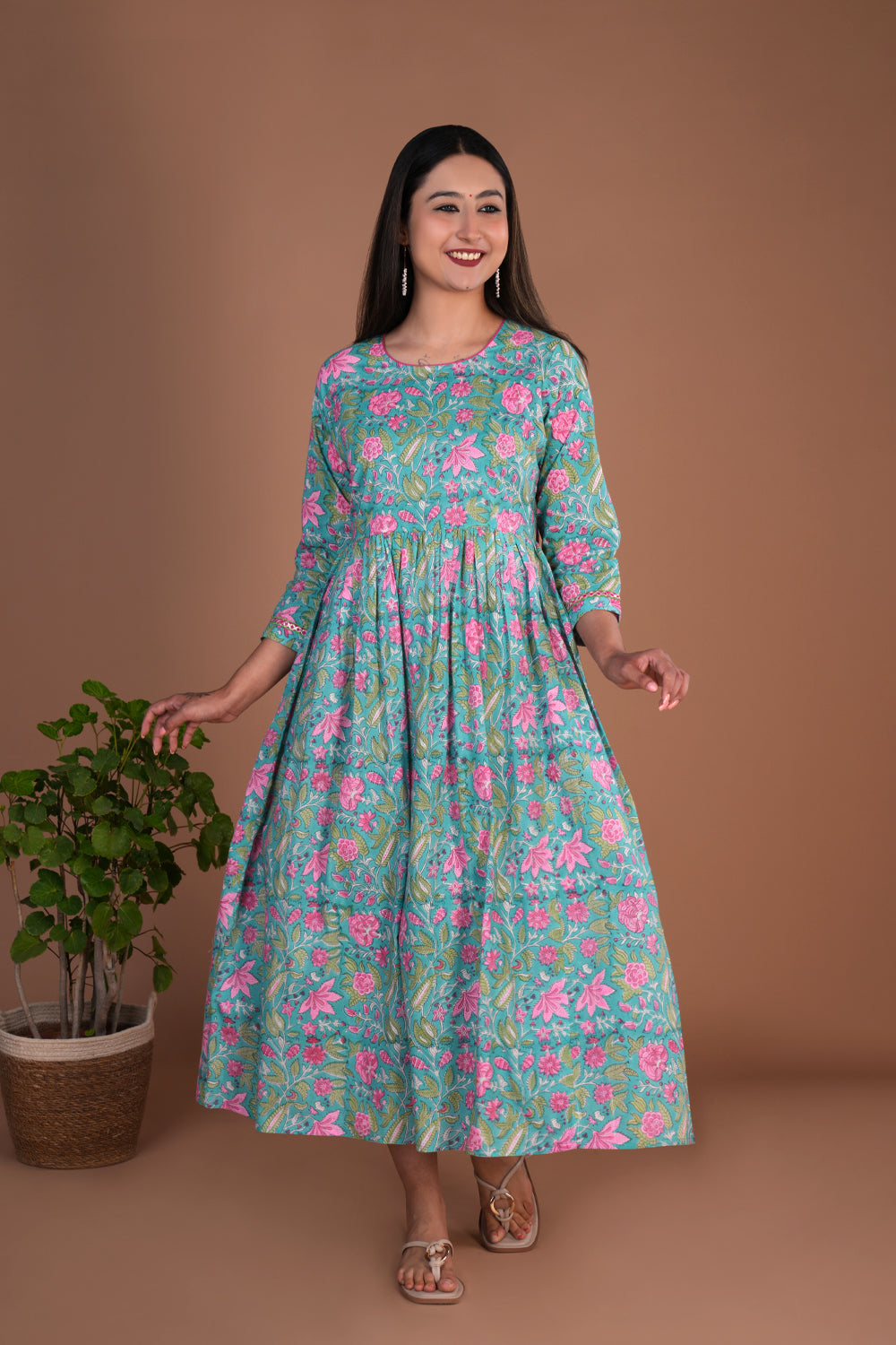 Image of Green Floral hand block printed pure cotton long kurta